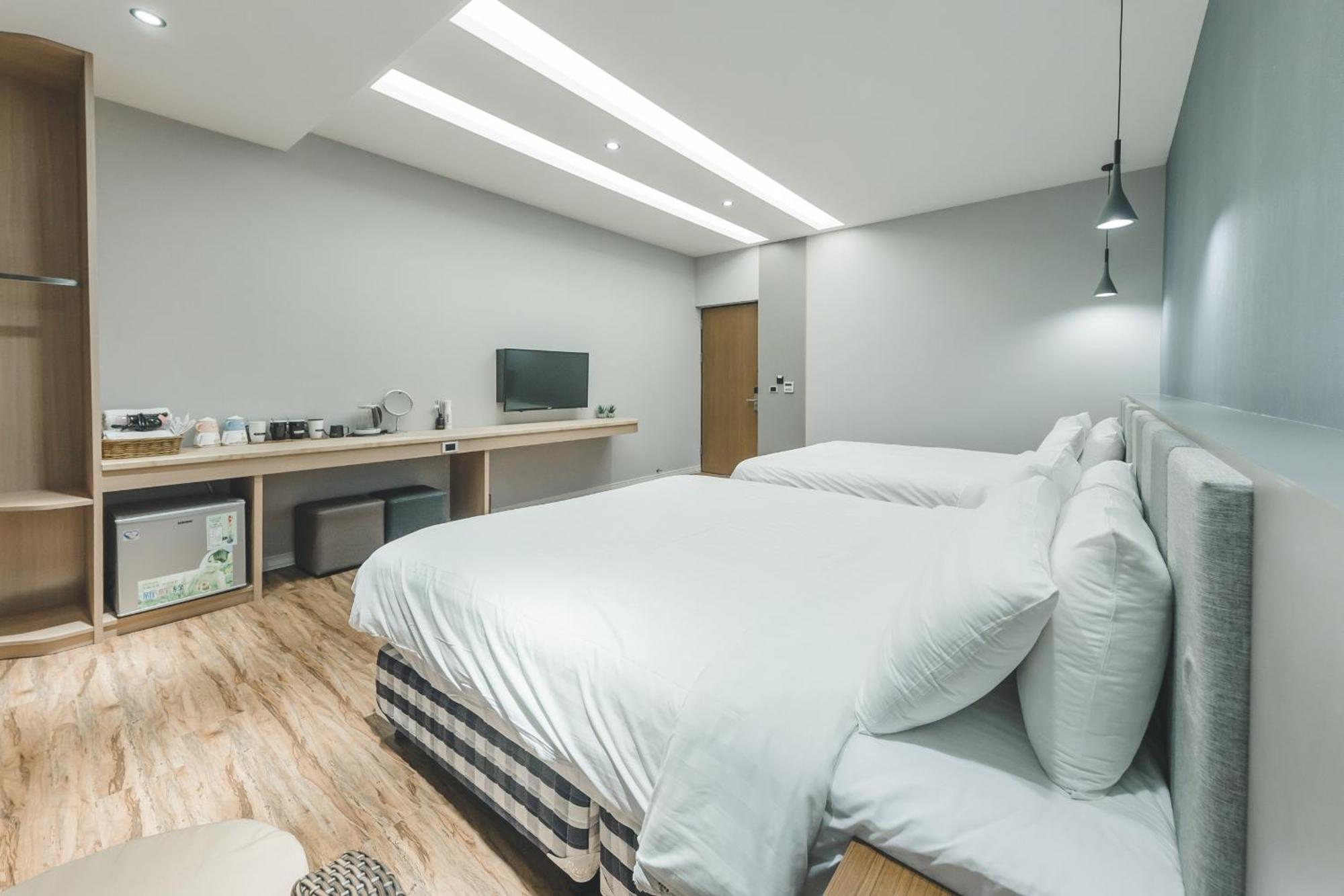 Sunshine Palm B&B Magong Ngoại thất bức ảnh